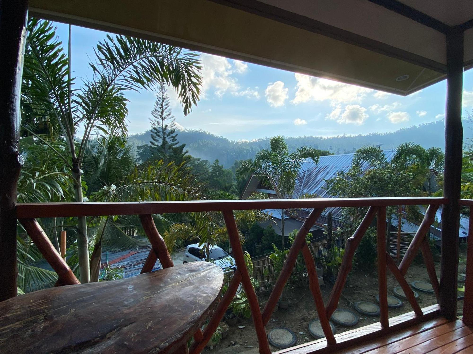 Mil'S Hillside Tourist Inn San Vicente  Dış mekan fotoğraf