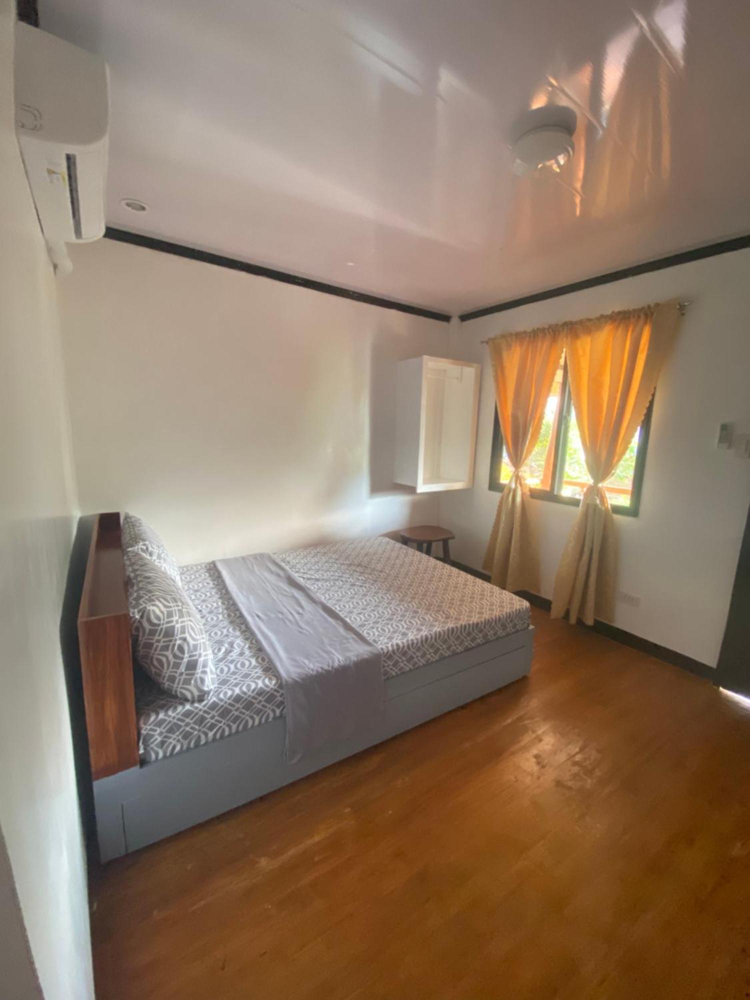 Mil'S Hillside Tourist Inn San Vicente  Dış mekan fotoğraf